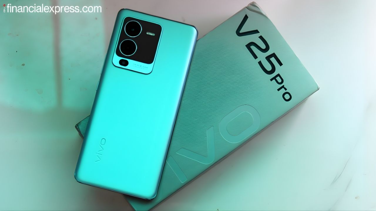 Vivo V25 Pro 5G Launched Stylish Design, 64MP OIS Camera, and Long Battery Life in 2026
